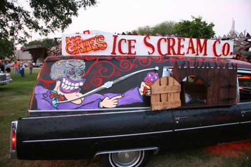 ArtCarSunday2005 013 